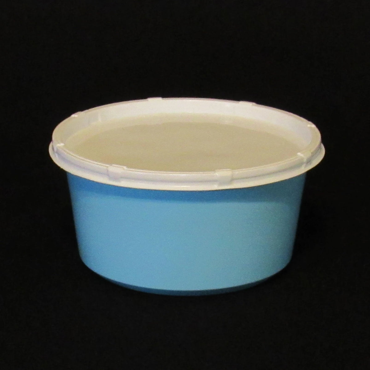 50 - 16 oz blue bait cups with top vented blue plastic lids for a 4.5  Fabri-Kal bait cup.