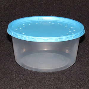 Clear Plastic Live Bait Cup - Insect Cup with Blue Lid