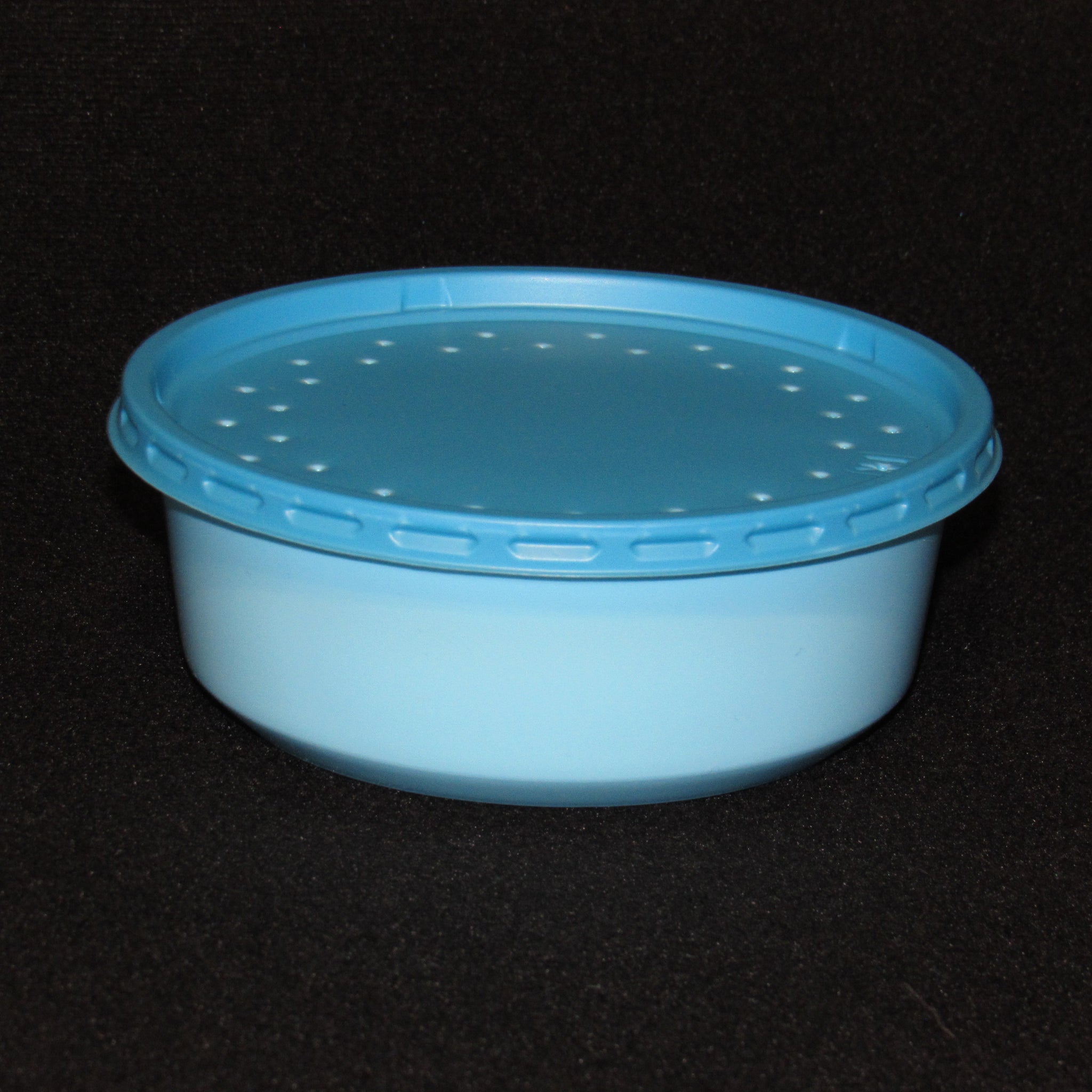 Blue Plastic Live Bait Cups - Insect Cups with Blue Lids